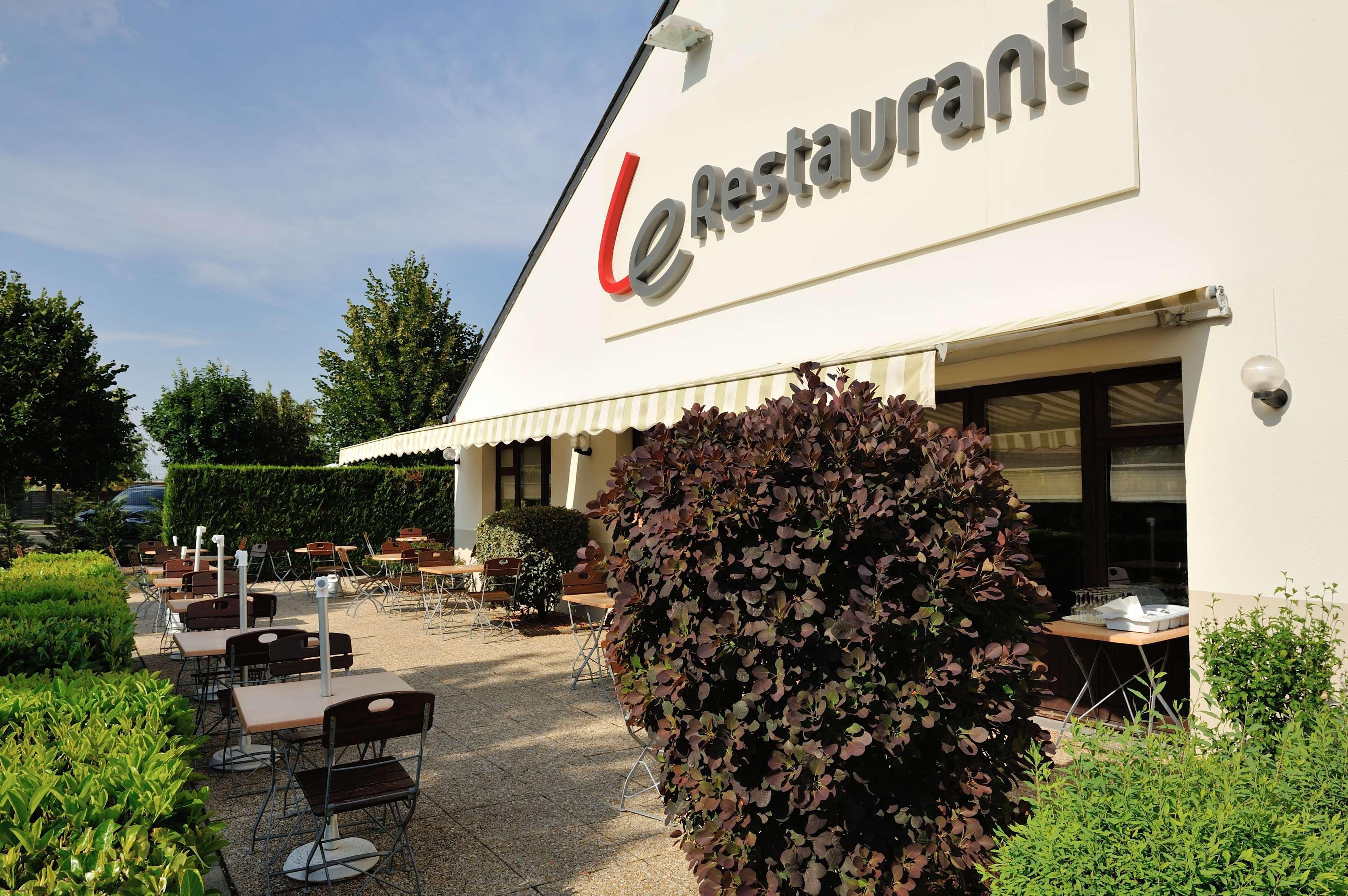 Campanile Clermont-Ferrand ~ Aubiere Hotel Екстериор снимка